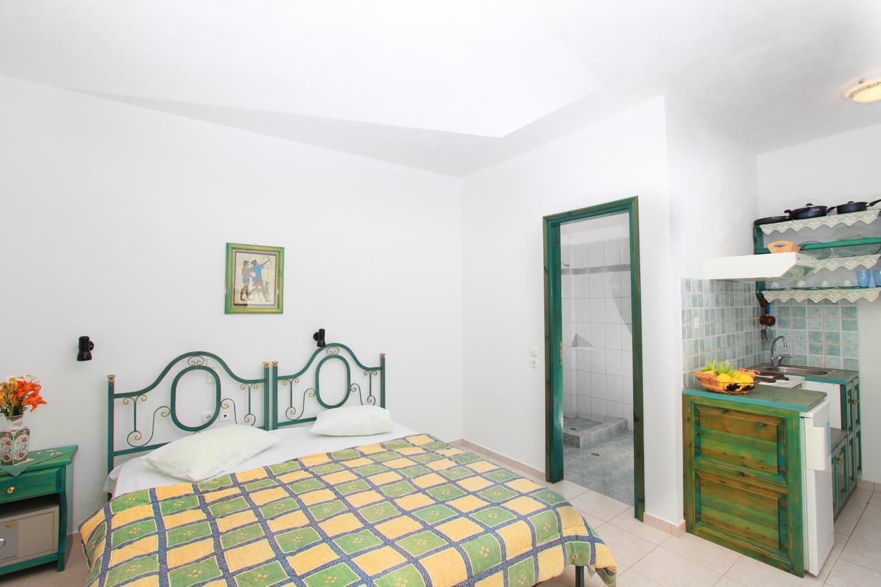 Pavlos Maria Studios Skiathos Exterior foto