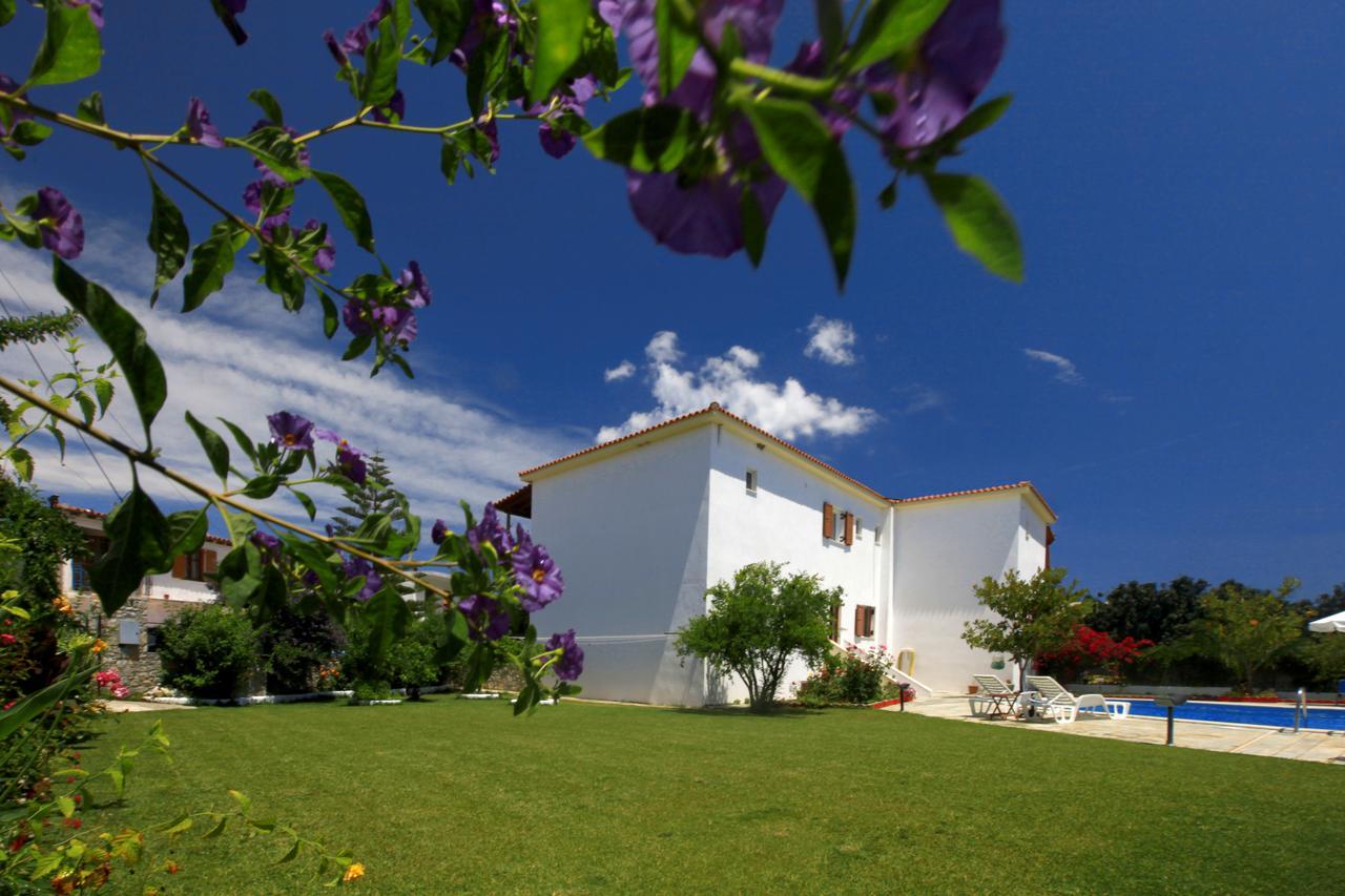Pavlos Maria Studios Skiathos Exterior foto